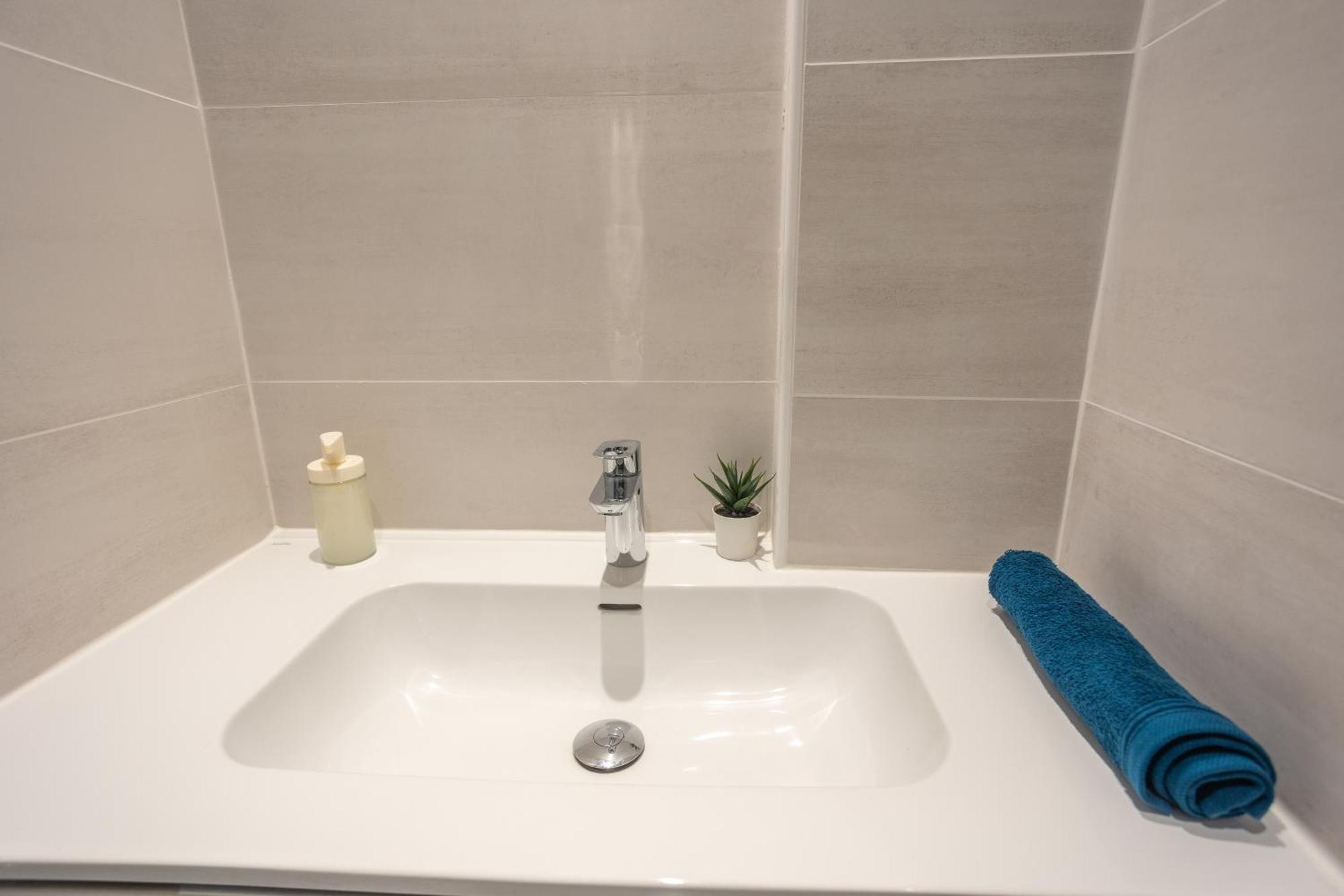 En Plein Coeur De Deuxieme Arrondissement Quartier Montergueil Chatelet Appartement Parijs